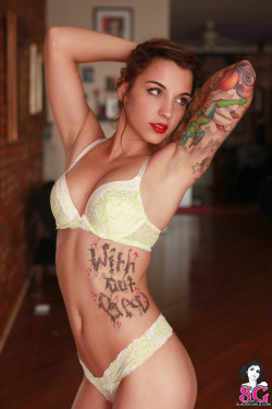 beautifulgirlsmakemesuicidal:  Spock Suicide