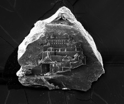itscolossal:  The World’s Smallest Sandcastles Built on Individual