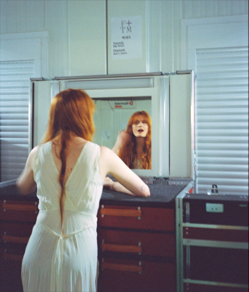 givemearmstopraywith:florence welch photographed by lillie eiger,