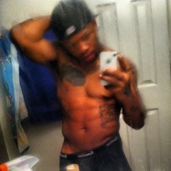 loverofredbones:  Just a Lil trade I now what u think lol traynealmusizboi@yahoo.com