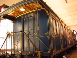 laparigidimariaantoniettablog:  King Ludwig II personal train