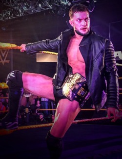 unstablexbalor:  (credit) 