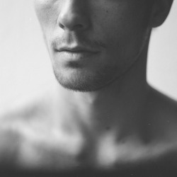 his-bare-bones:  by olya-o 