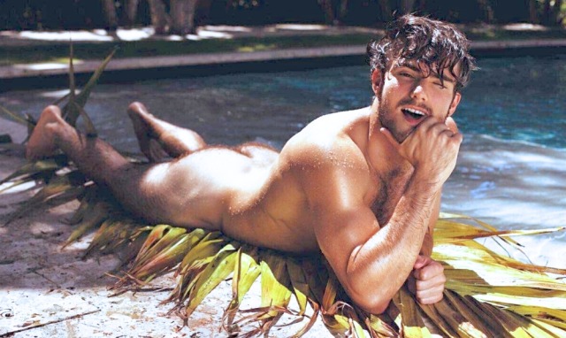 elnerdo19:scoobydudeguy:Levi Conely- hot Otter Love him!!! 🦦🔥❤️🥩