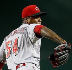 sexinktattoo:  exclusivekiks:  Aroldis Chapman, pitcher for the