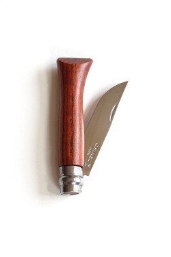 bladeandwood:  Opinel - custom handle?