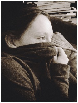 creativerehab:  Hattie watching Kitchen Nightmares. 