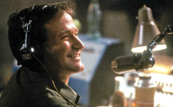 entertainmentweekly:  Robin Williams’ greatest roles that we’ll