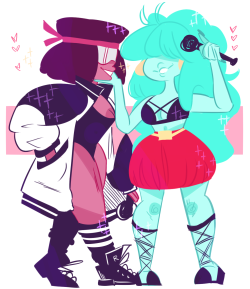 osipingi:  i have this head cannon where they dress up like nicki