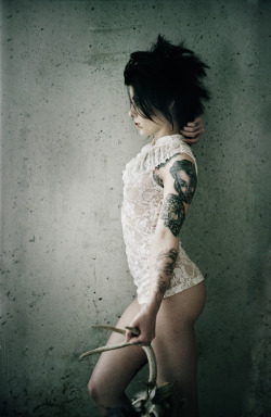 ink-its-art:  Photograpphy by Matthew K Mayes a.k.a. “Mojokiss”