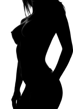 mikerichmondphoto:  Looking for MALE or FEMALE subjects for silhouettes