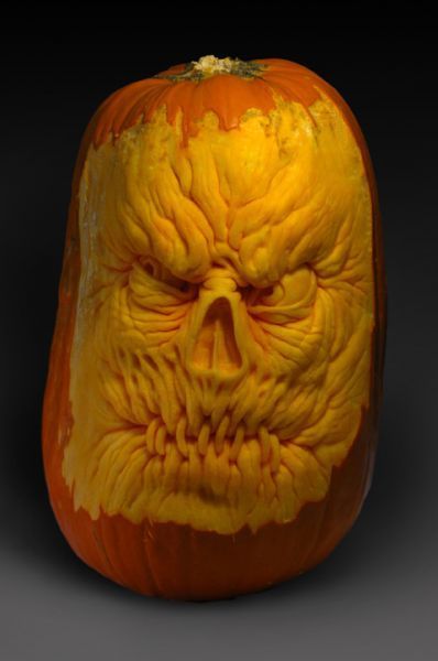 The amazing pumpkin carving art of Ray Villafane of Arizona