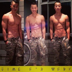 dannygle:In and out of my uniform at the same time… Haha #armyboy