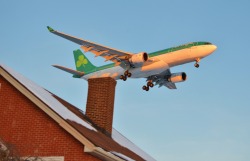 lockburton:  Aer Lingus Flight 137 Landing at Boston Logan Airport