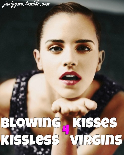 javiggme:  Reblog if you are a kissless virgin loser
