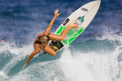 surfing-girls:  Surfing Girl , Follow me at : http://surfing-girls.tumblr.com/