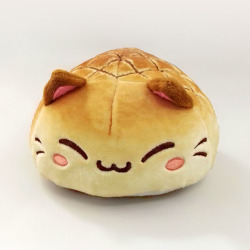 sckawaii:  Most Wanted: Nyanpan, a sweet little melon bread kitty