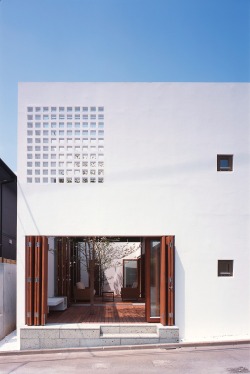 architags: Yashima Architect and Associates. Kamiogi house. Suginami-ku,