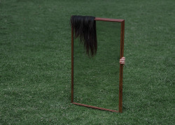 irakalan:  SPECULUM | MIRROR OBSESSION BY PAOLA ROJAS H. Paola