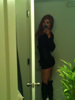 jazmendezz:  #trannylovers?want this ass?  Yes!!