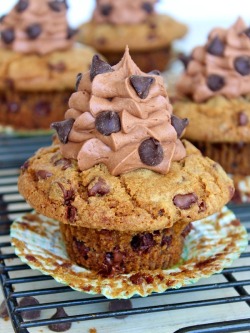 fullcravings:  Cookie Cup Cupcakes