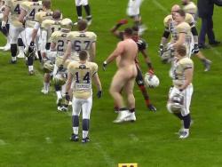 straightladsboys:  Aaron Wahl naked on the field 