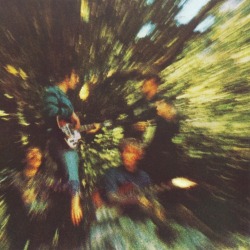 sunfl0werpetal:  soulfish:  Creedence Clearwater Revival  yesss