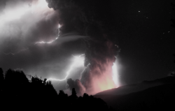 icly:  volcano eruption whilst thunderstorm happening.(just edited