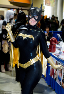 comicbookcosplay:  Batgirl Long Beach Comic ConCosplayer: Vegas