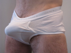 ahanesboy:  Bulging Hanes   Come out, come out!