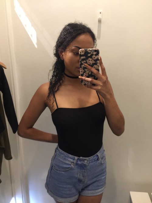 empirestateofnyerah:  fitting room chronicles