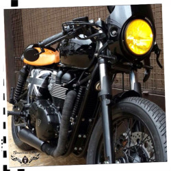 thruxtonsonly:  Fernando Lessa’s photo; #14L281300  This is