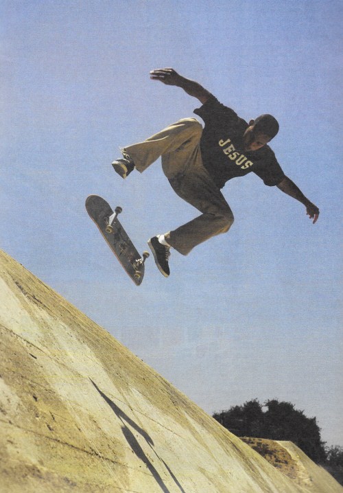archive-pdf:‘Photo: Mountain’ ft. Ray Barbee for Stussy,