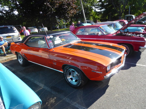 fromcruise-instoconcours:  Chevy Camaro SS