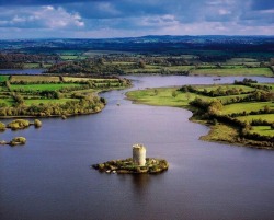 archaicwonder:  Cloughoughter Castle, County Cavan, Ireland Keep