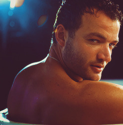 stormqueen:  spartacus cast ‘in the tub’: nick tarabay, pana