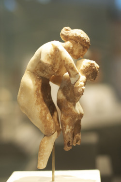 mini-girlz:  Mother & Child Figurine Archaeological museum