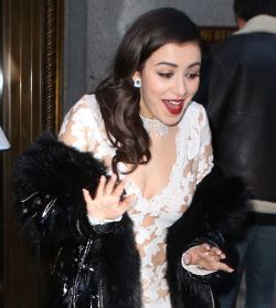 Charli XCX - Seethru - Nipple