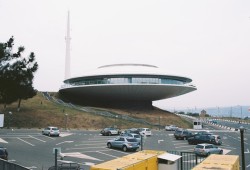 diogofalmeida:     Emergencies Control Center.Kodak Ektar 100.