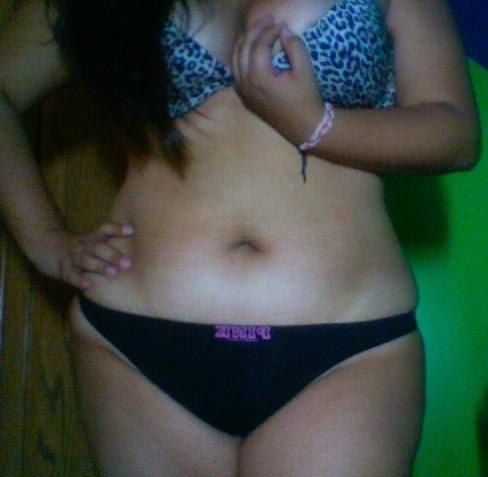 hugelovedezire:  First post!