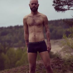 luntis:  Outtake. Me by @jonasnoren.se #gay #gaycub #gayotter