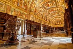 bibliotheca-sanctus:    The Library of the El Escorial Royal