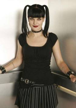 rebus1746:  Pauley Perrette