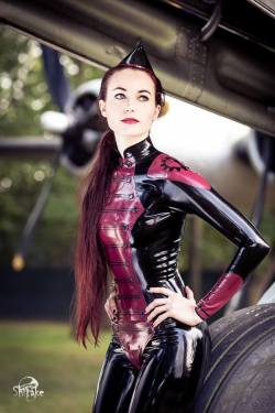 forbiddenxpassions:  Different kind of latex model, but all of