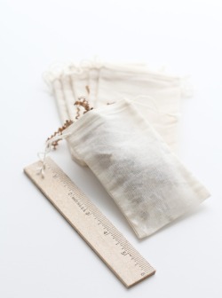 jilllauck:  muslin bags via Besotted 