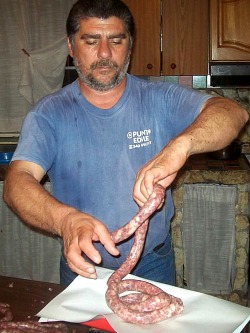 family-jewels-fan-2:  handsome butcher, I wanna try your sausage