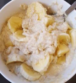 Good morning porridge and banana by harmonyreigns