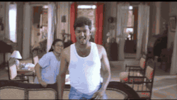 weeguttersnipe:  Vijay’s happy dance from Ghilli (Tamil, 2004)