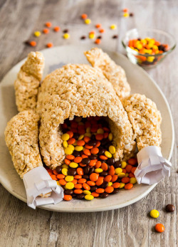 foodffs:  Be the hero we all need this Thanksgiving and make