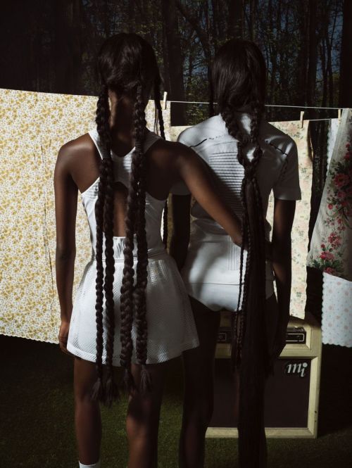 modely-way:numéro netherlands, photo by fabien montique